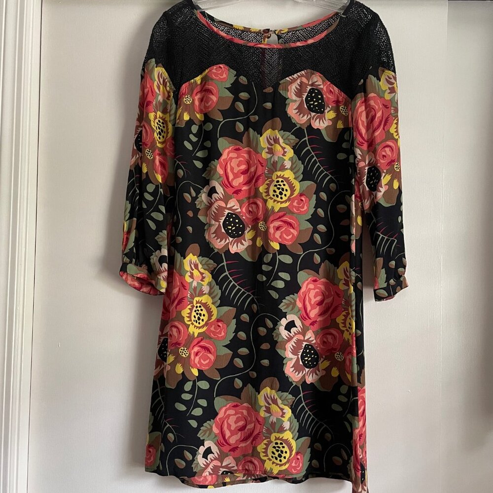 Plenty by Trace Reece Mini Shift Dress 6 Black Retro Floral Lace Trim 3/4 Sleeve